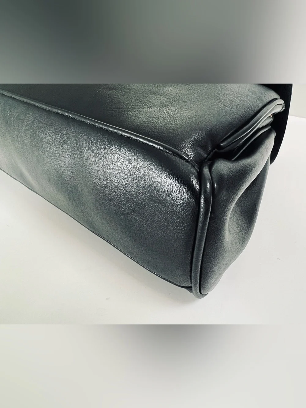 Vovia Bags Black Ciara Vintage Shoulder Bag